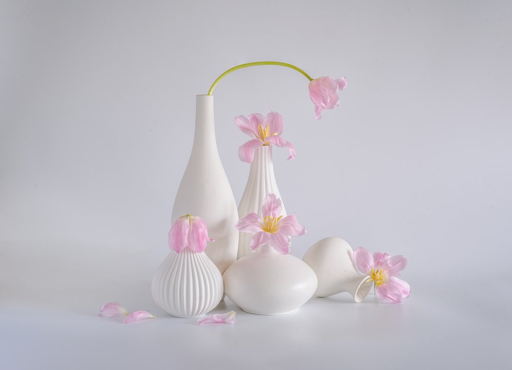 Stilleben med blødrosa tulipaner af Alice Sheng