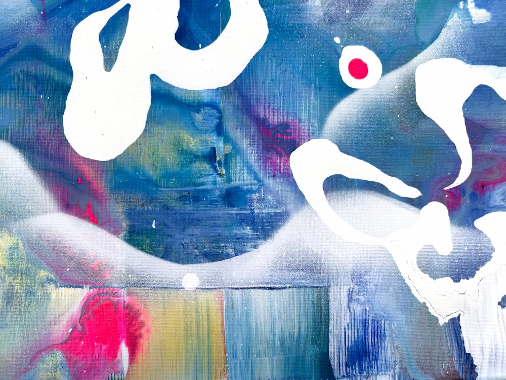 Levende, flydende abstraktion af Anna Viklund