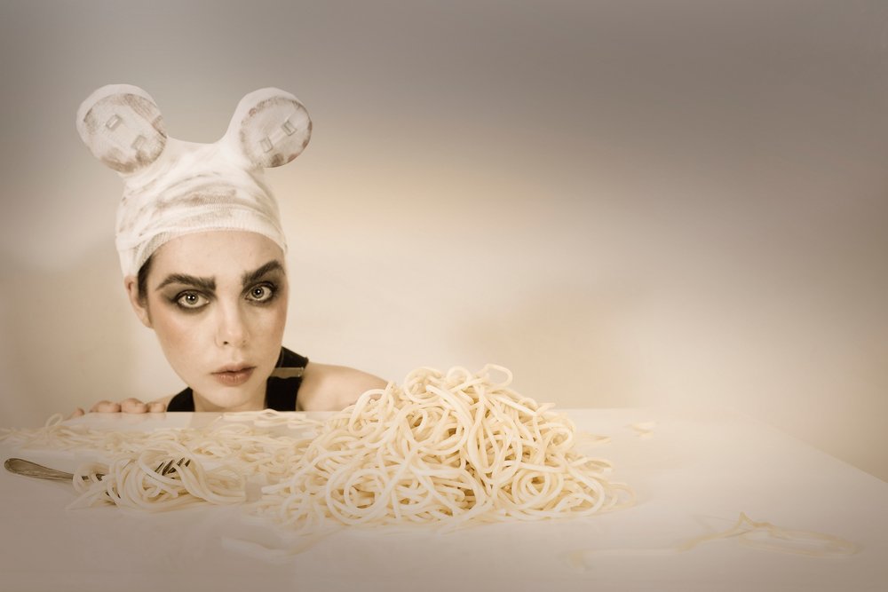 Det skæve blik på spaghetti af Christine von Diepenbroek