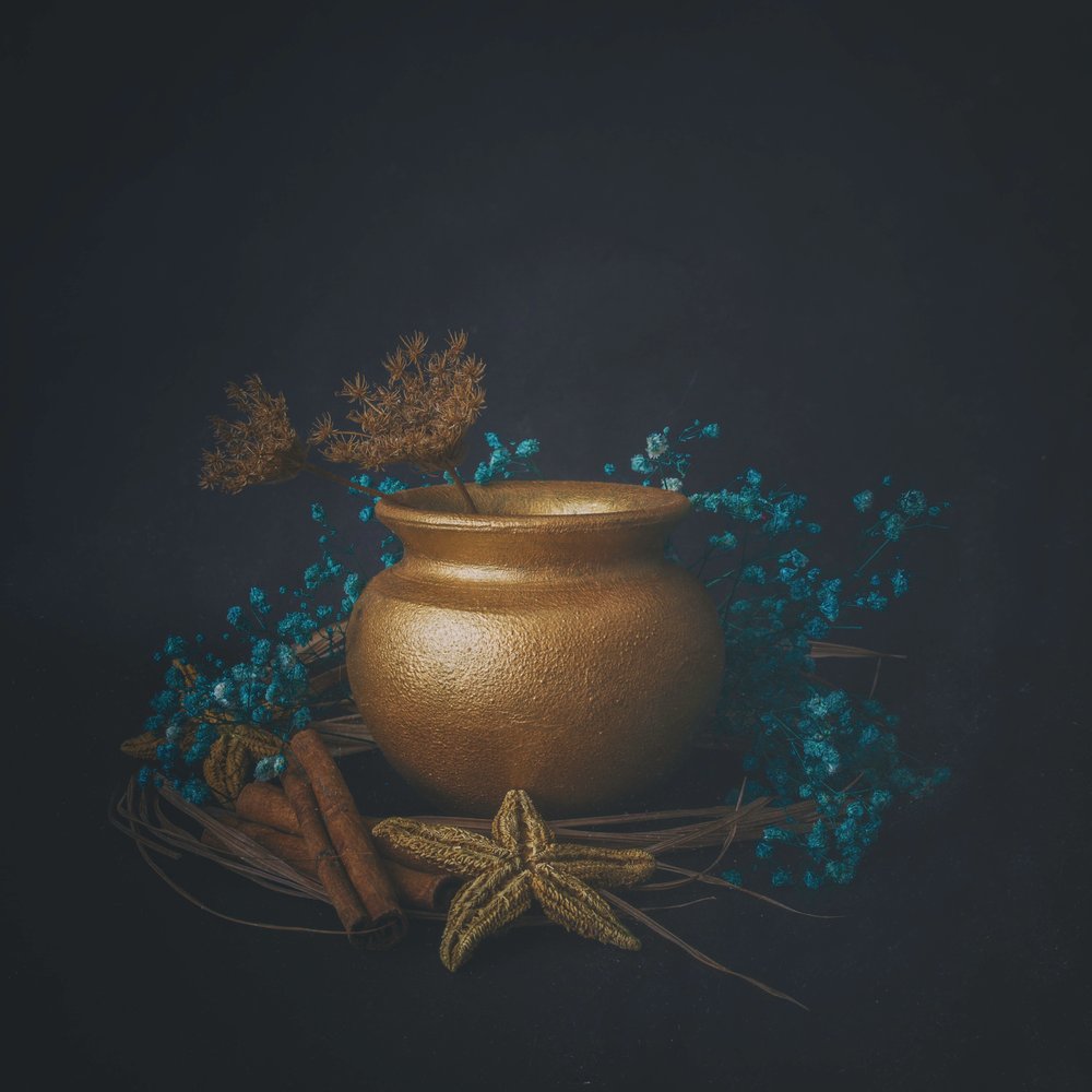 Golden Pot – rustik charme af Cicek Kiral