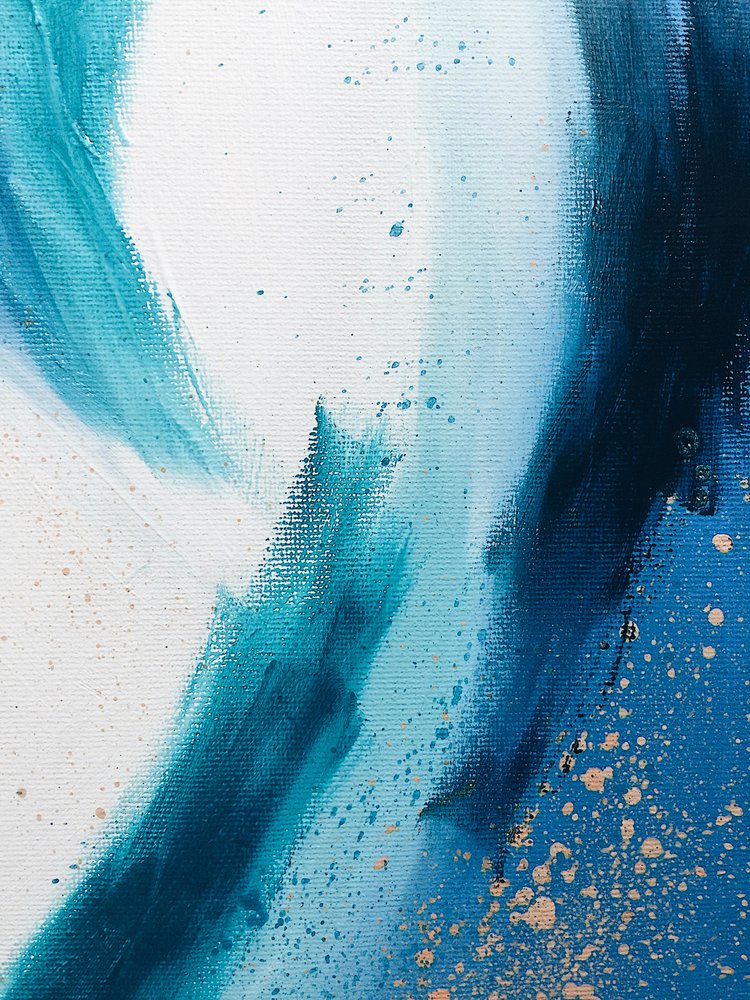 Aqua Gold – Abstrakt af Ejaaz Haniff