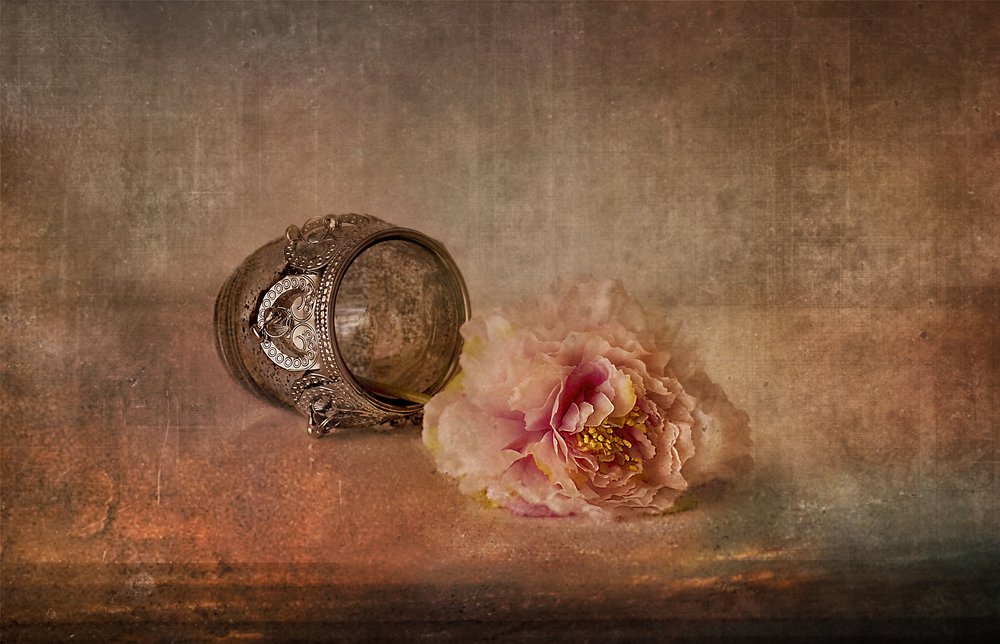 Pink Peony og Keepsake af Elena Arjona