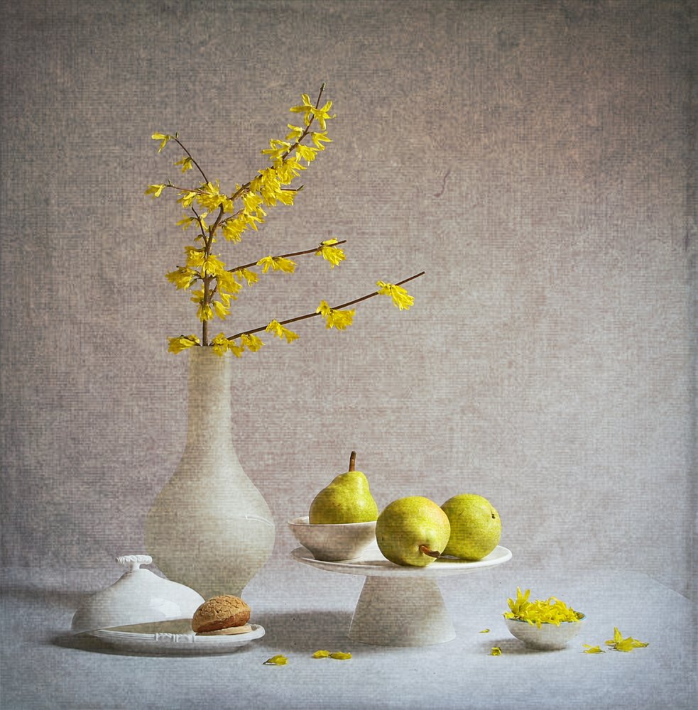 Gule blomster, grønne pærer af Fangping Zhou