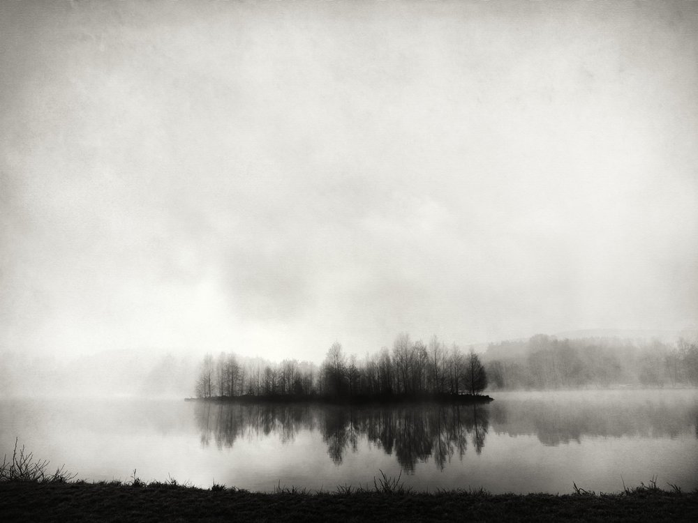 Refleksioner fra Misty Island af Franz Bogner