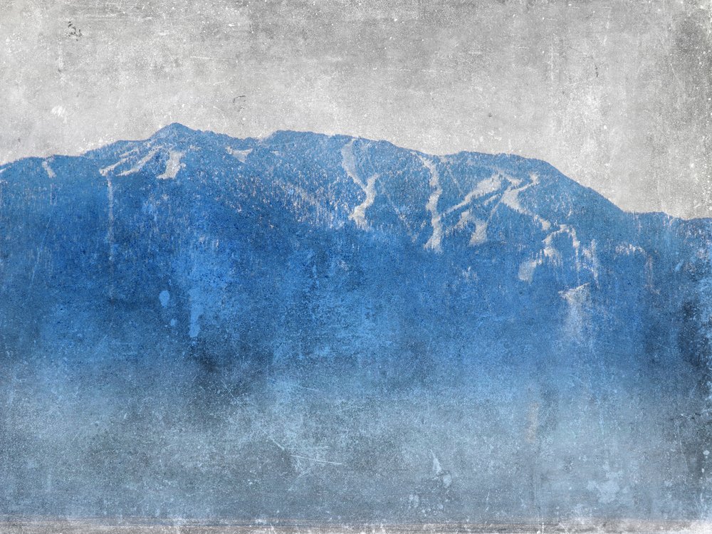 Blue Mountain Grunge af Gemma Bardot