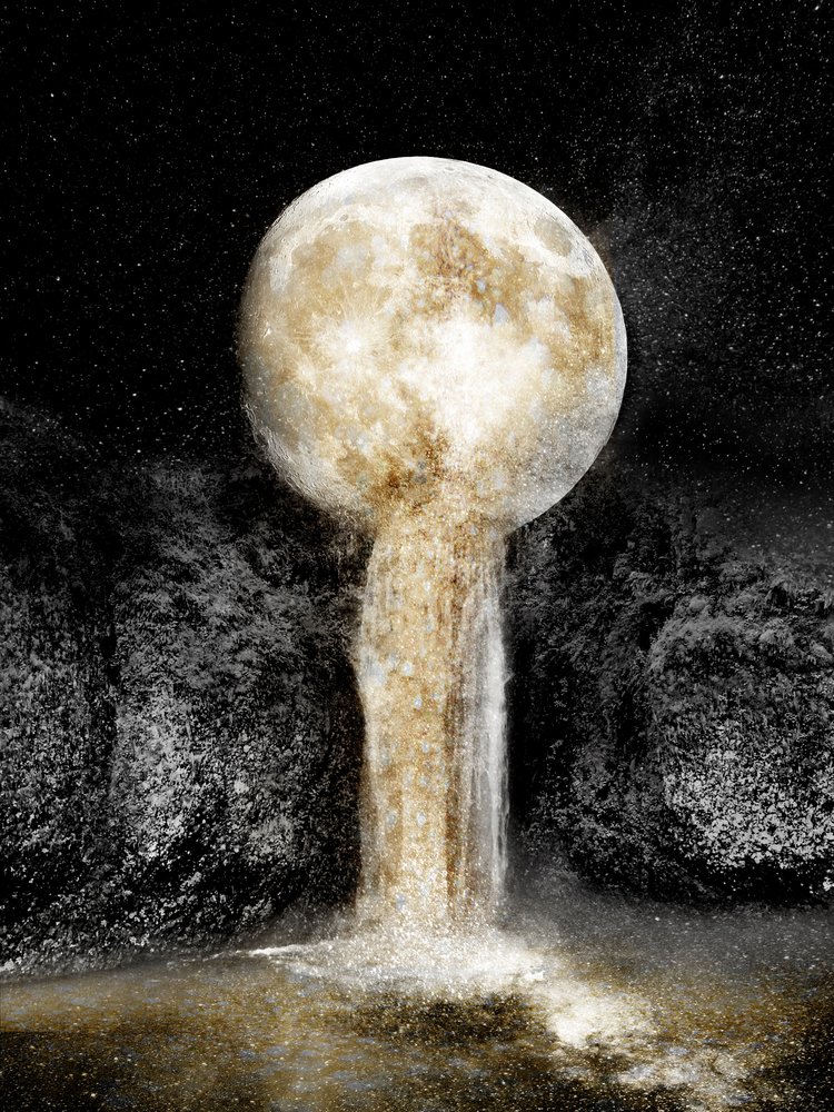 Golden Moon-vandfaldet af Gemma Bardot