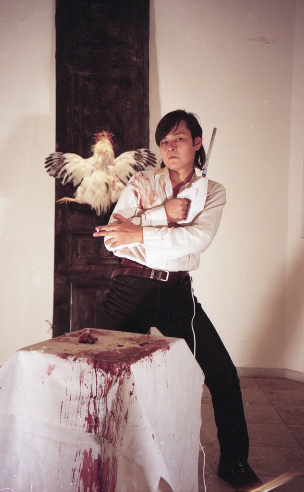 Forestillingen »Bloody Table« af Kanat Ibragimov