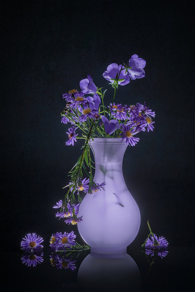 Elegant blomsterrefleksion af Lydia Jacobs