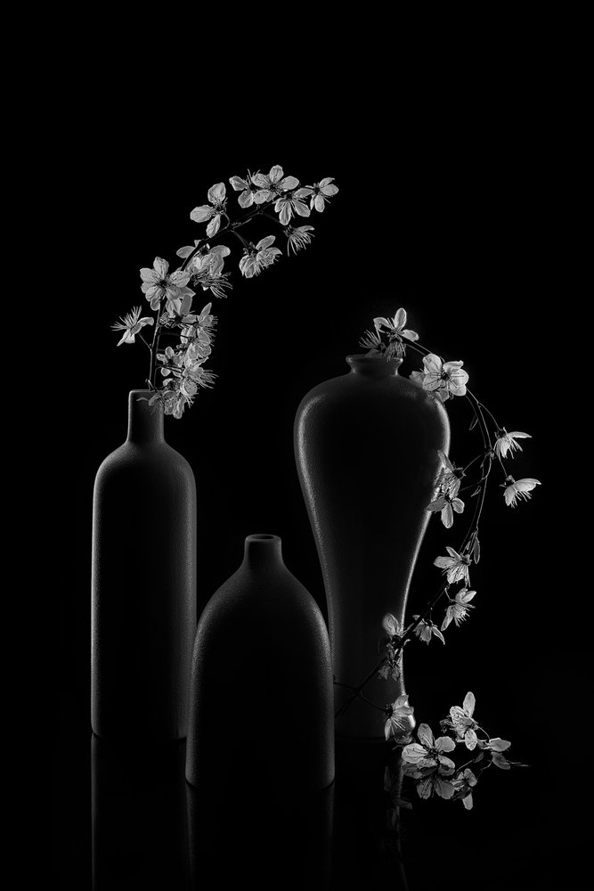 Fredfyldt blomsterarrangement af Lydia Jacobs