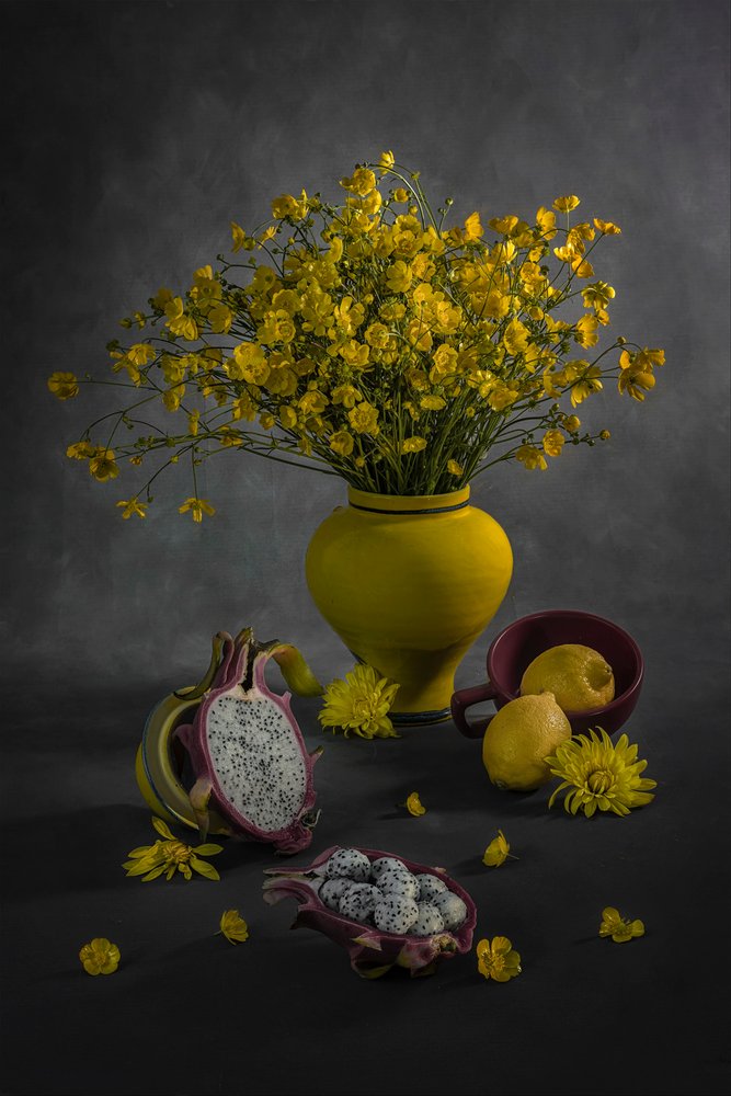 Gul blomster- og frugtduft af Lydia Jacobs