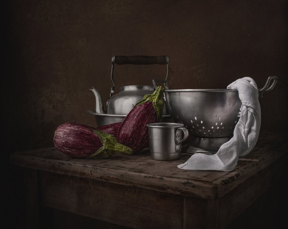 Stilleben i Moody Kitchen af Margareth Perfoncio