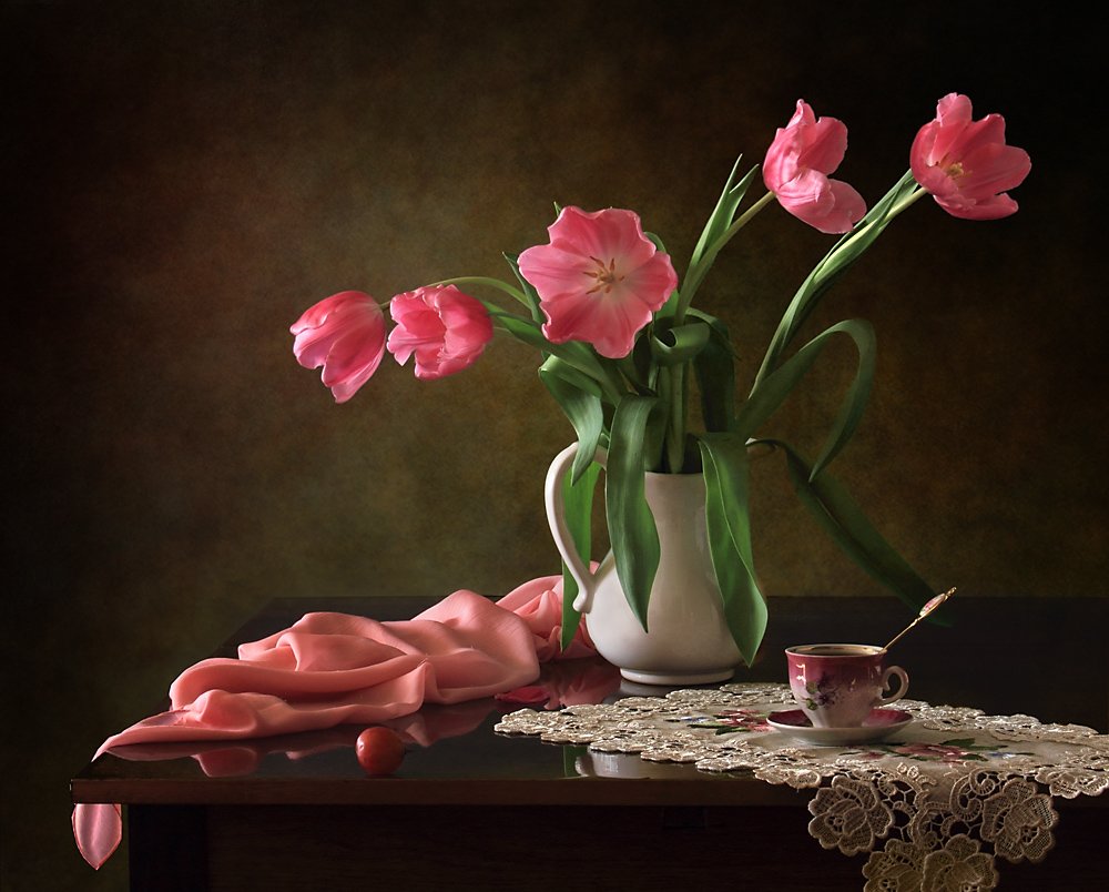Elegante lyserøde tulipaner af Tatyana Skorokhod