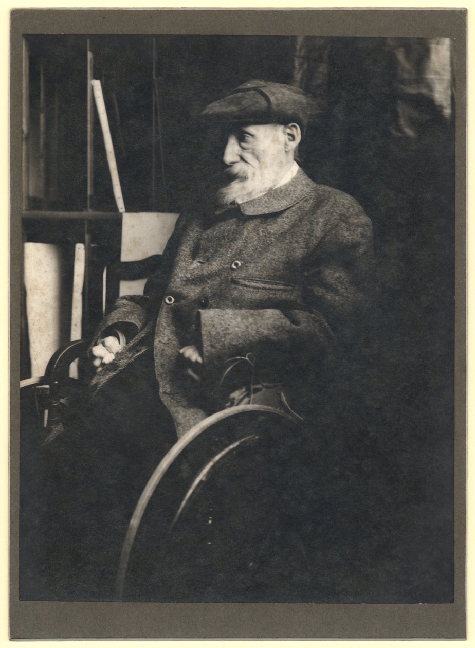 Auguste Renoir (1841-1919) i kørestol af French Photographer