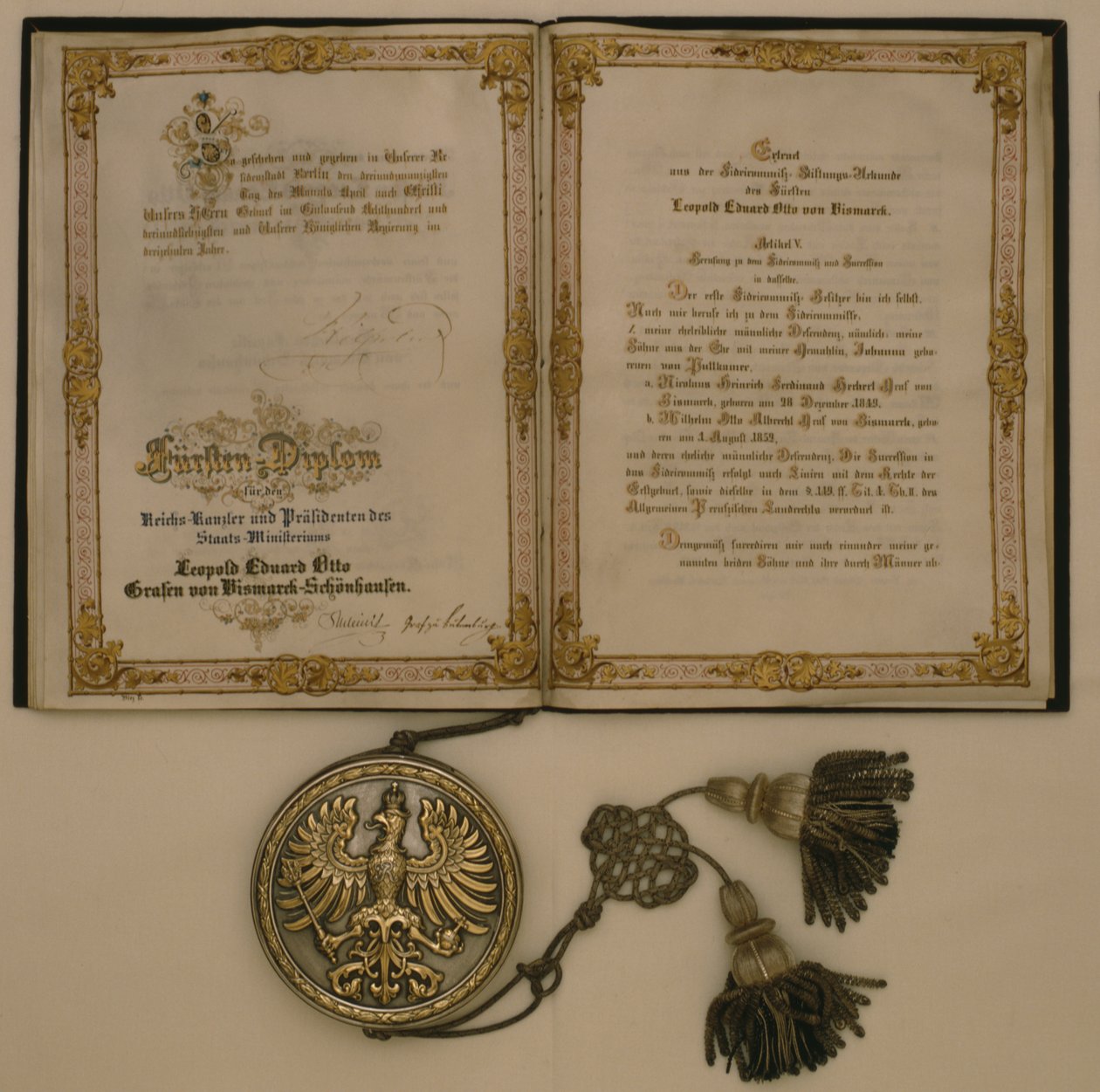 Prinsdiplom for kansleren for det nordtyske forbund og preussens ministerpræsident Leopold Eduard Otto greve von Bismarck-Schoenhausen, den 23. april 1873 (blandet medier) af German School
