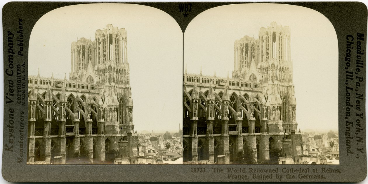 Den verdenskendte katedral i Reims, Frankrig, ødelagt af tyskerne af Keystone View Company
