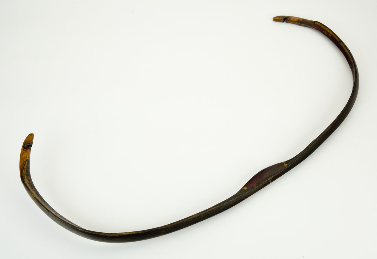Kompositbue (træ, sener, horn og lak) af (attr.to) Ottoman School