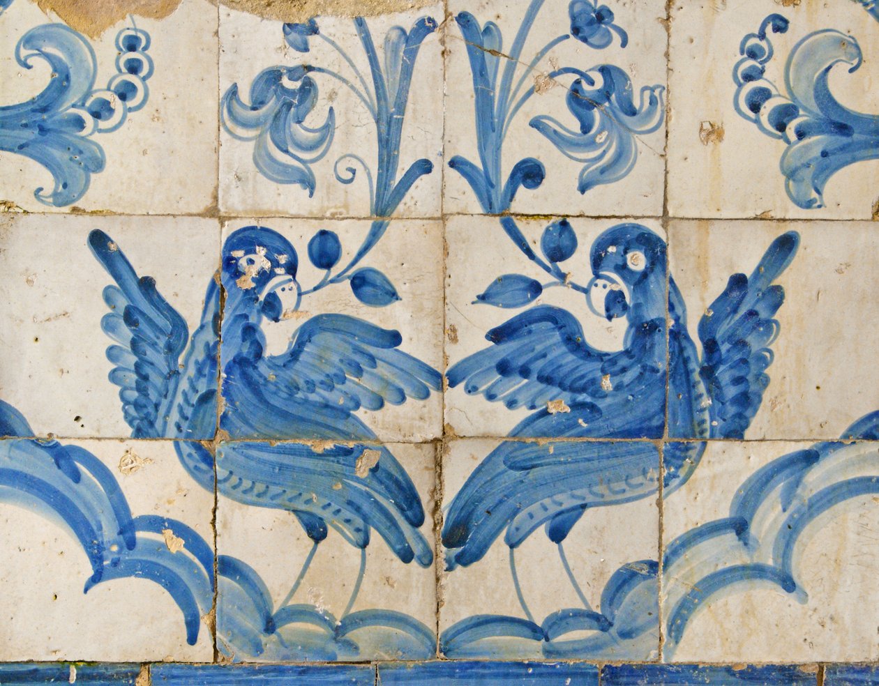 Dekorativt panel med duer med liljer i næbbet, Tarouca, Portugal (keramiske fliser) af Unknown