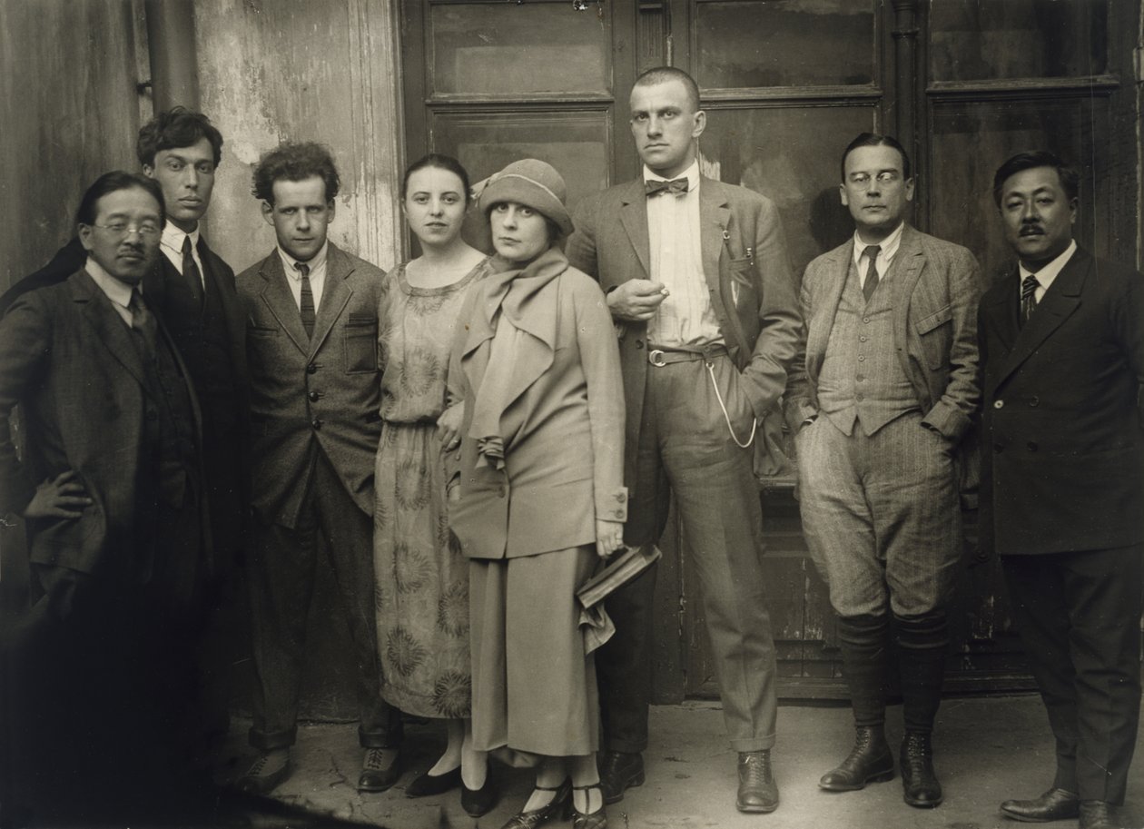 Gruppeportræt (Tamiji Najito, Boris Pasternak, Sergei Eisenstein, Olga Trejakova, Lili Brik, Vladimir Mayakovsky og den sovjetiske diplomat Voznesensky), Moskva, 1924 (gelatinesølvtryk) af Unknown