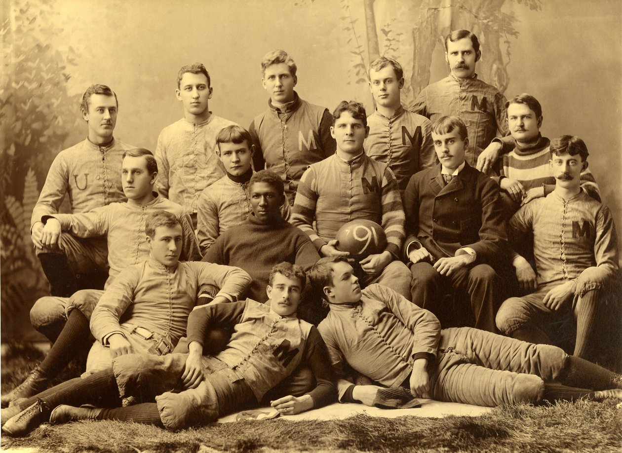 Gruppeportræt af Michigan Wolverines fodboldhold. 1890 af Unknown