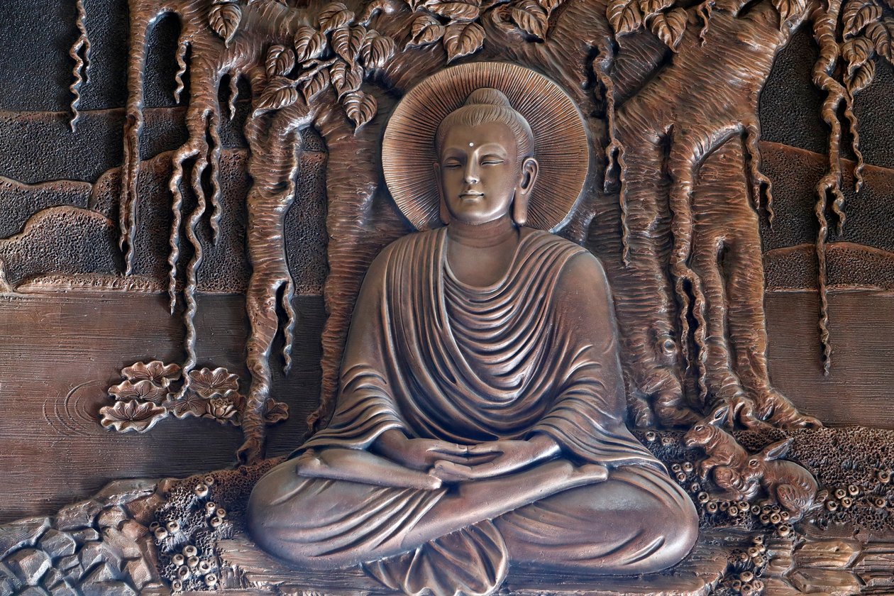 Linh Phong buddhisttempel, Shakyamuni Buddha sidder i meditationsstillingen under Bodhi-træet, Dalat, Vietnam af Unknown
