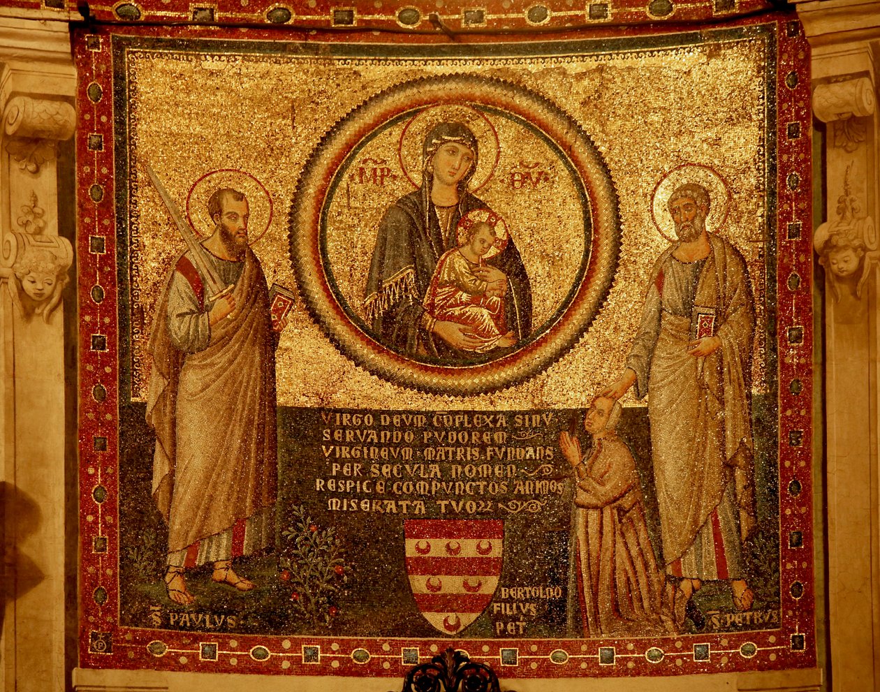 Mosaik i Apsis med Jomfru og Barn, Sankt Peter og Sankt Paul af Unknown