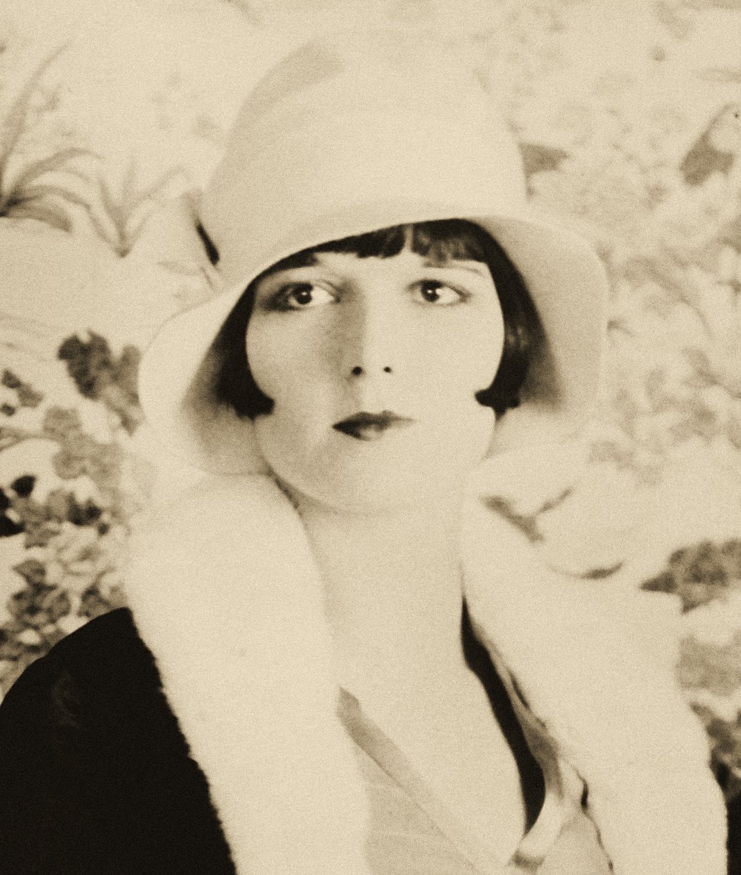 Portræt af Louise Brooks (1906 – 1985) af Unknown