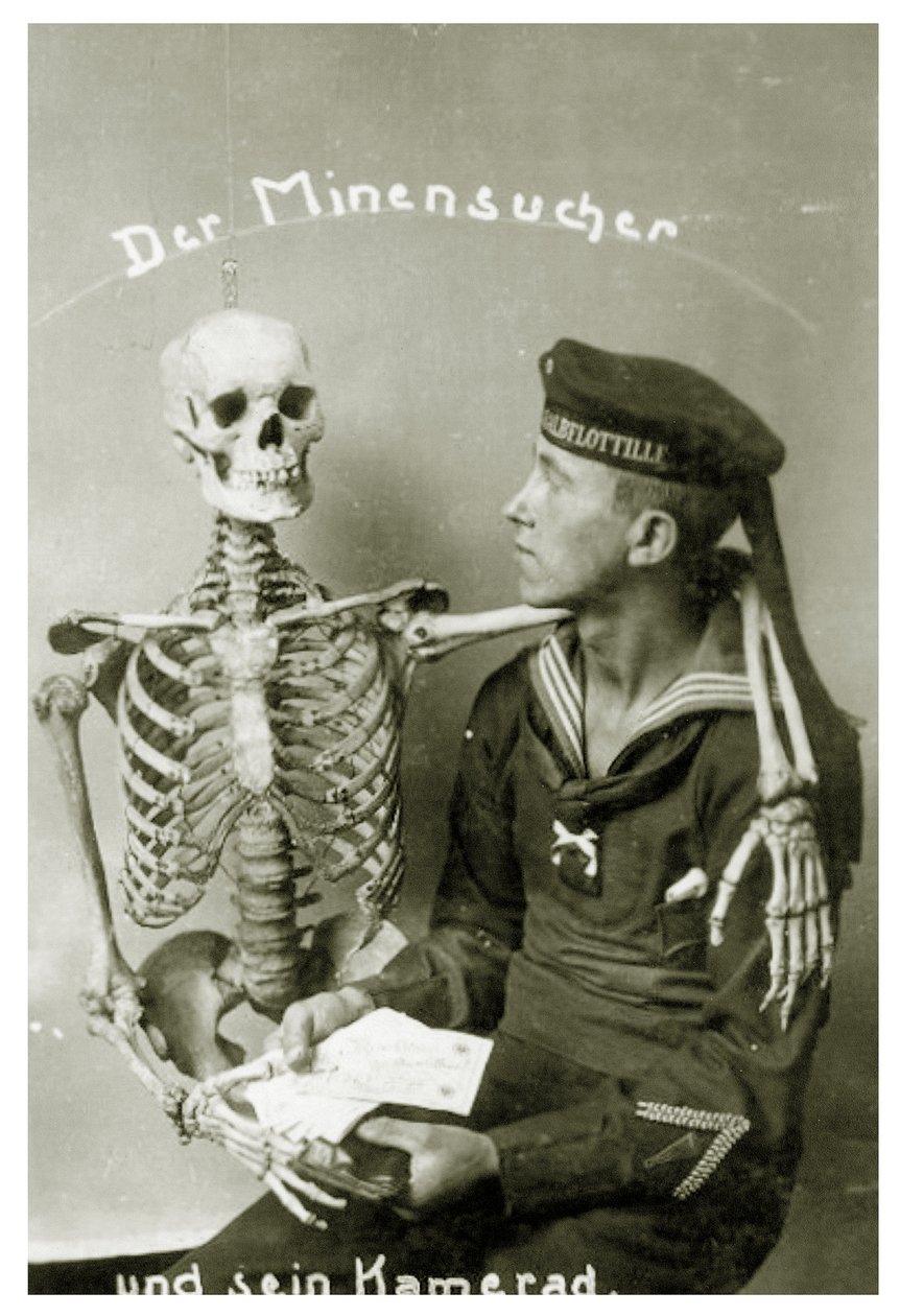 Minestrygeren og hans kammerat, ca. 1914 af Unknown