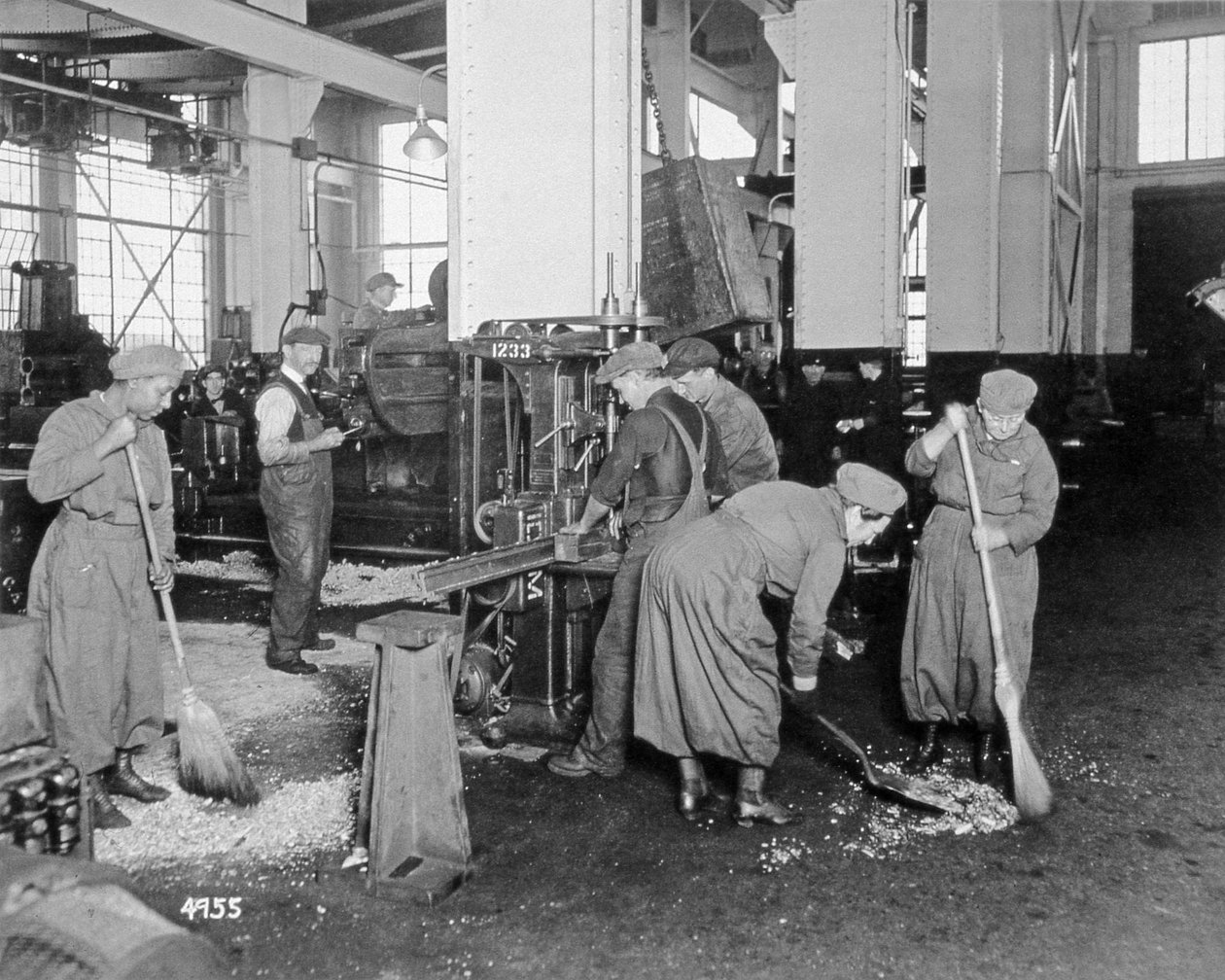 Kvindelige fabriksarbejdere under Første Verdenskrig, ca. 1917 af American Photographer