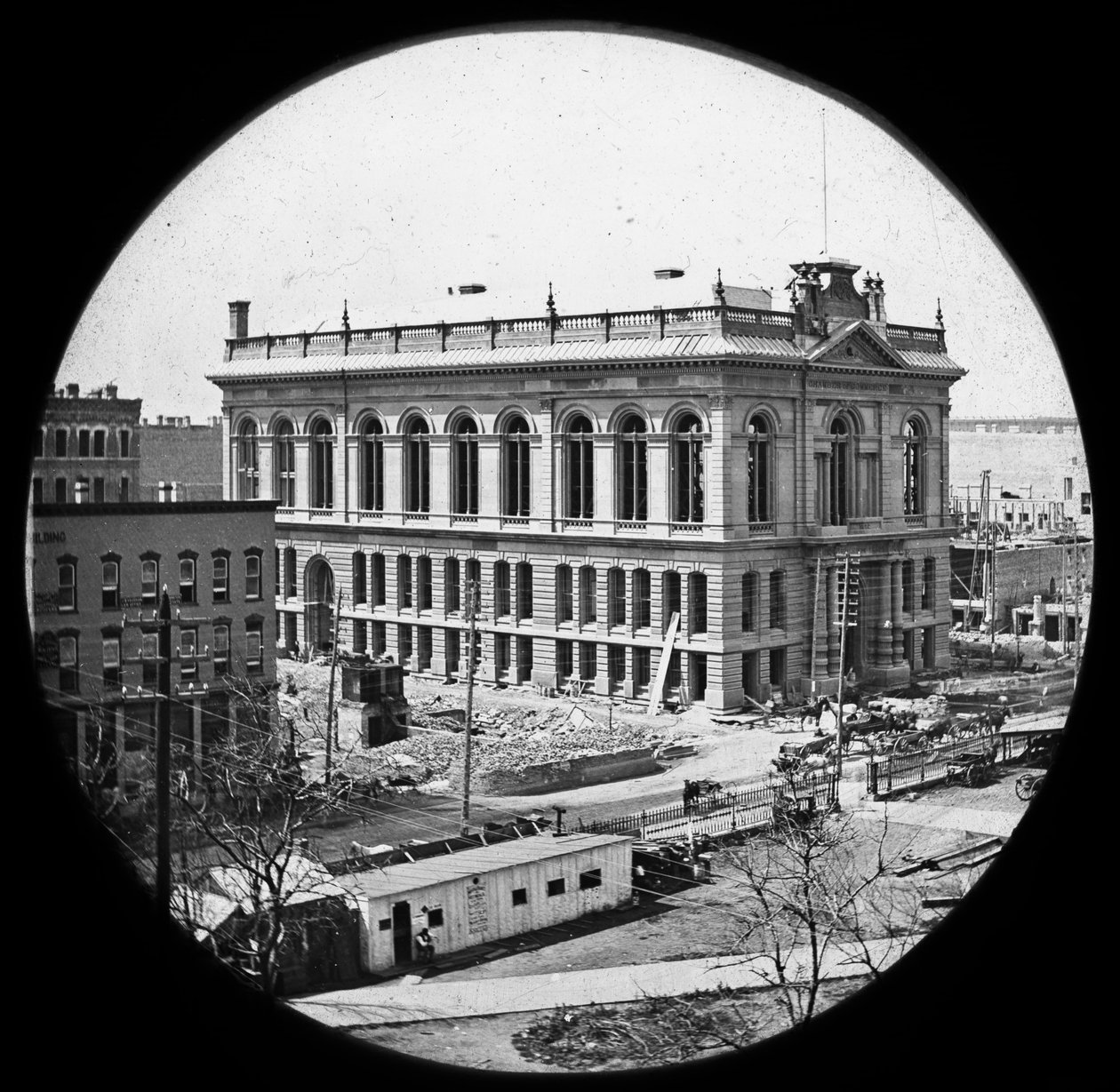 Handelskammeret bliver genopbygget efter Great Chicago Fire, ca. 1872 (glas lanterne rutsjebane) af American Photographer