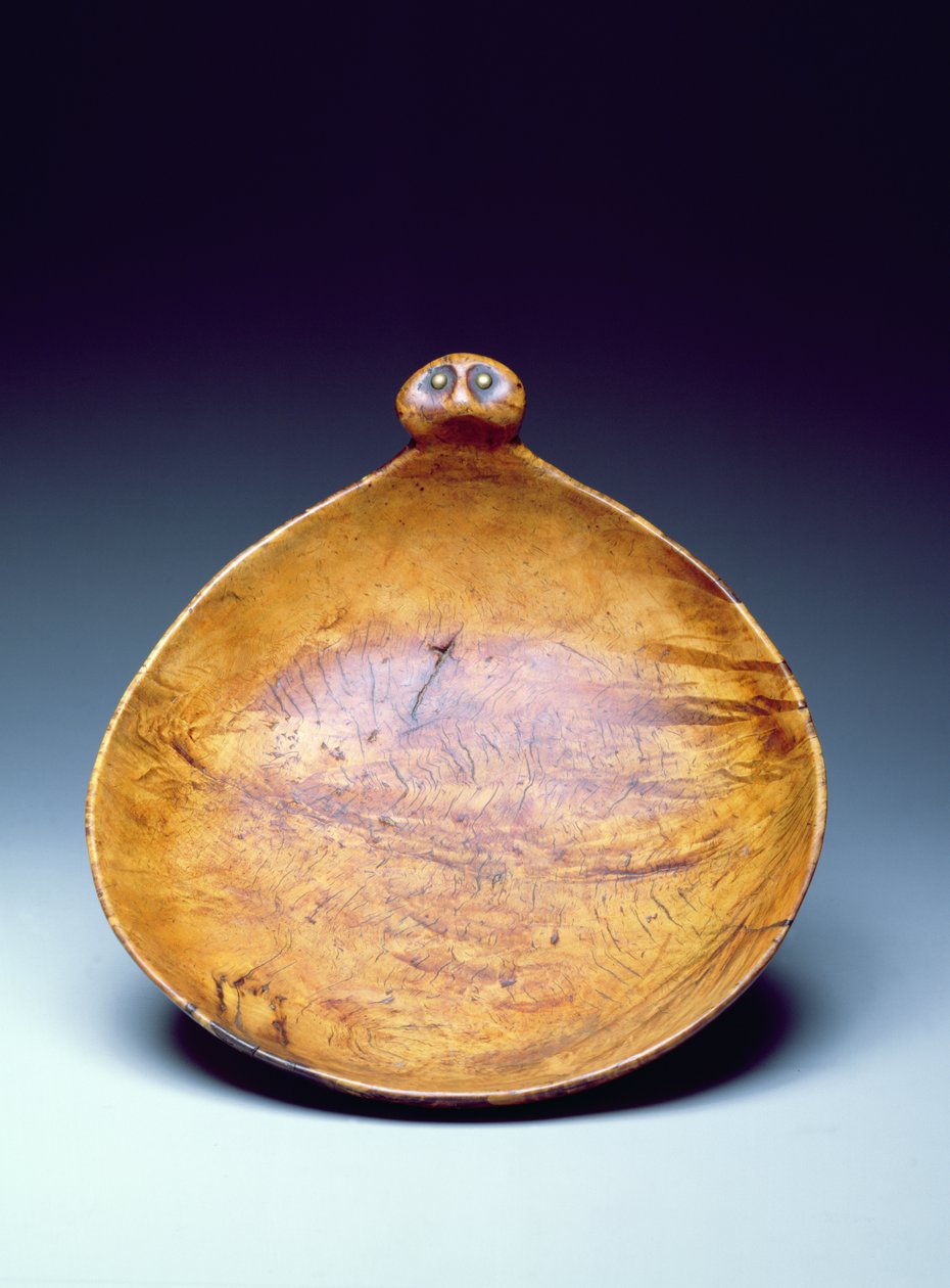 Skål, Eastern Sioux, indianer, ca. 1850 (udskåret og poleret ahorn med messingstifter) af American School