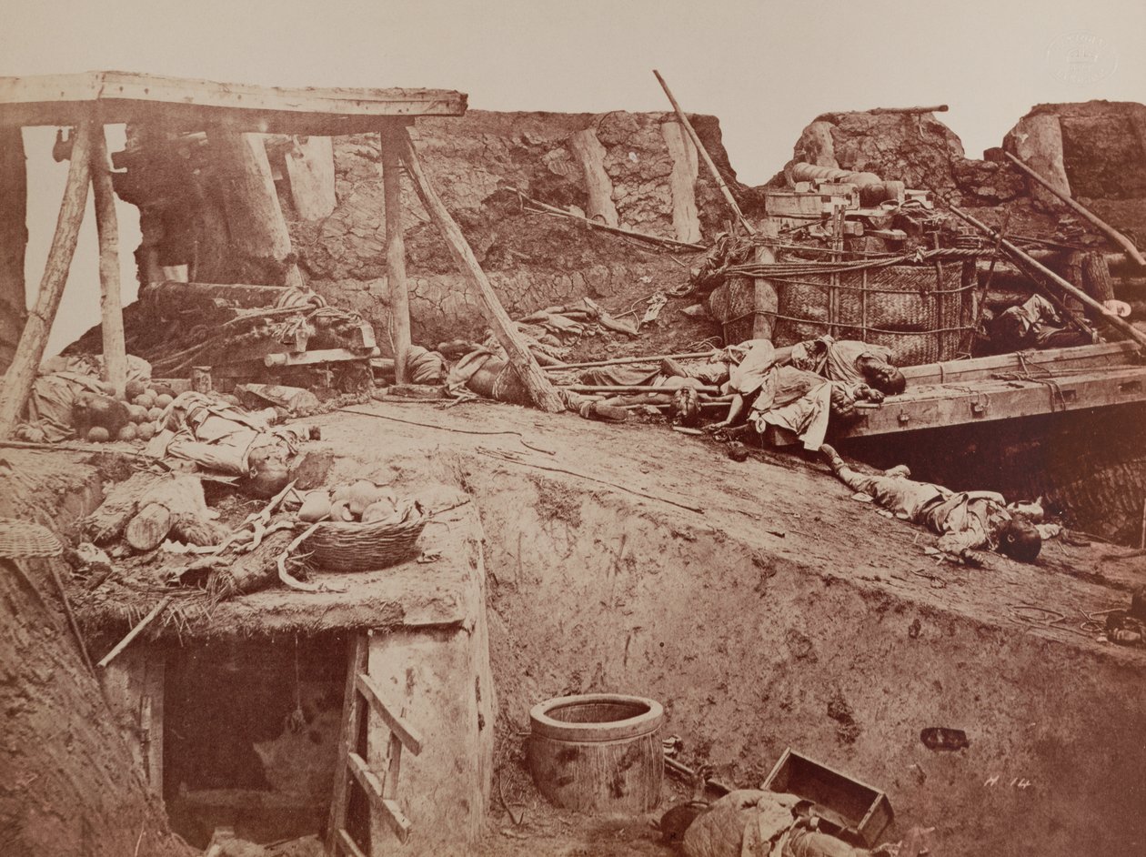 Et engelsk-fransk fort efter et slag under den anden Kinakrig, Peking, 1860 af English Photographer