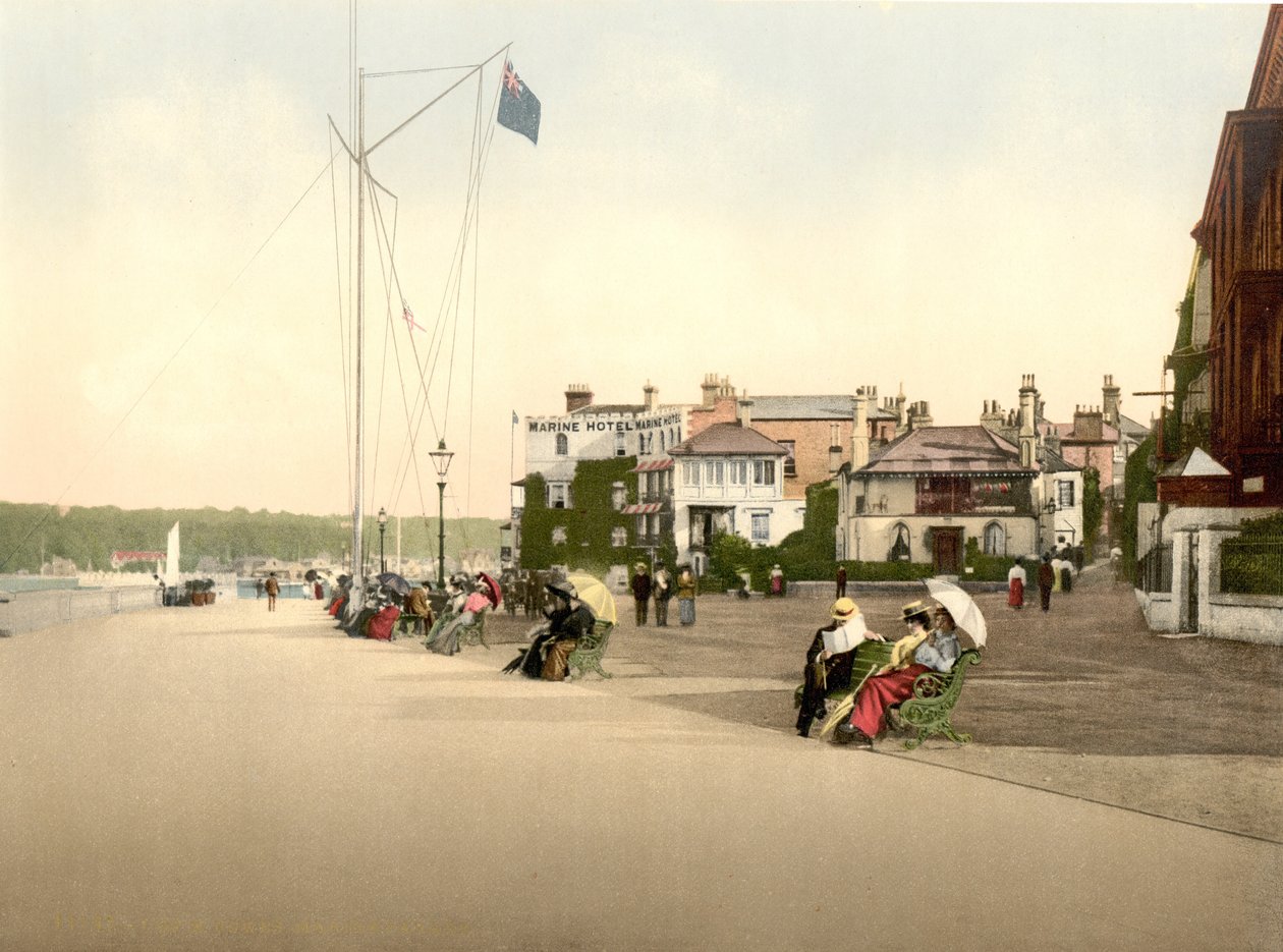 The Promenade, Cowes, IOW, pub. ca. 1890 - 1900 (kromolitografi) af English Photographer