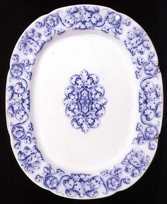 Albertoli mønster Staffordshire tallerken, ca. 1860 (keramik) af English School