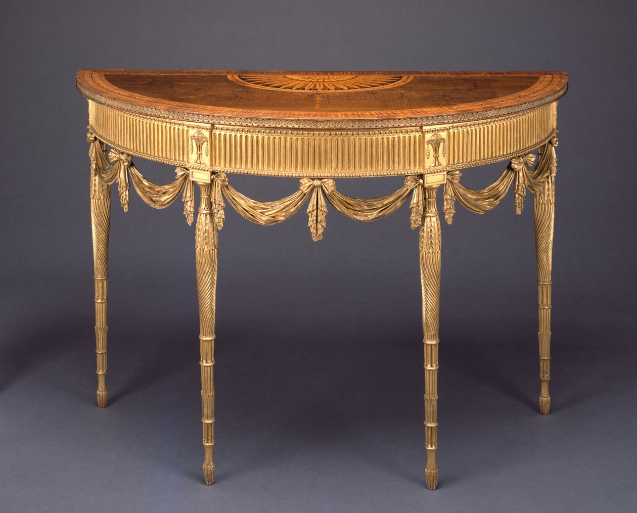 Pier Table, ca. 1770 (hårdttræ, palisander og forgyldt træ) af English School