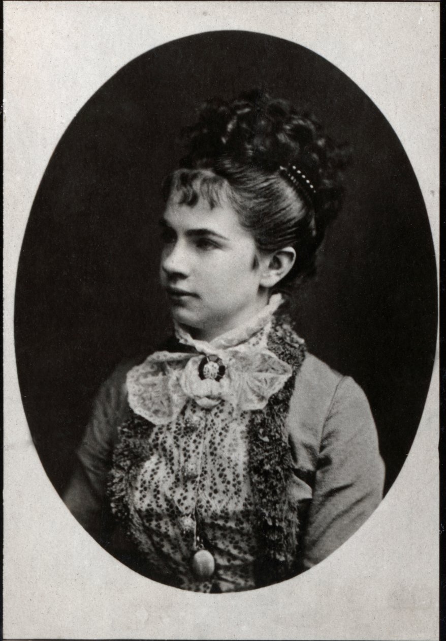 Portræt af ærkehertuginde Gisela af Østrig (1856-1932). af French Photographer
