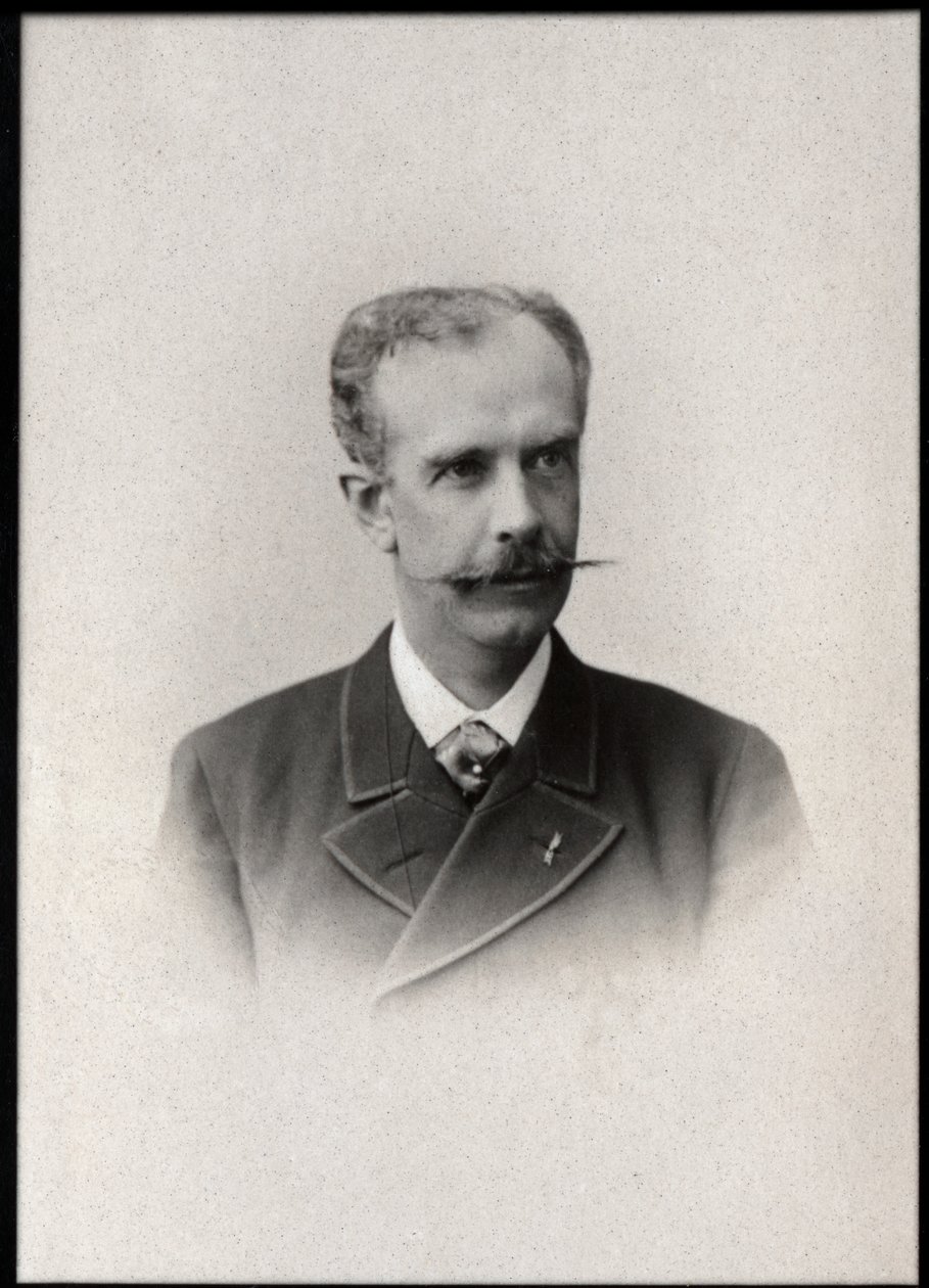 Portræt af Paul Gabriel Othenin dHaussonville (1843-1924), fransk politiker og forfatter. af French Photographer