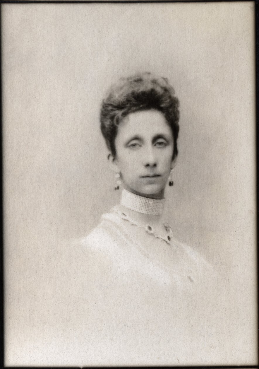 Portræt af prinsesse Maria Luisa af Bourbon Parma (1870-1899), prinsessekonsort af Bulgarien. af French Photographer