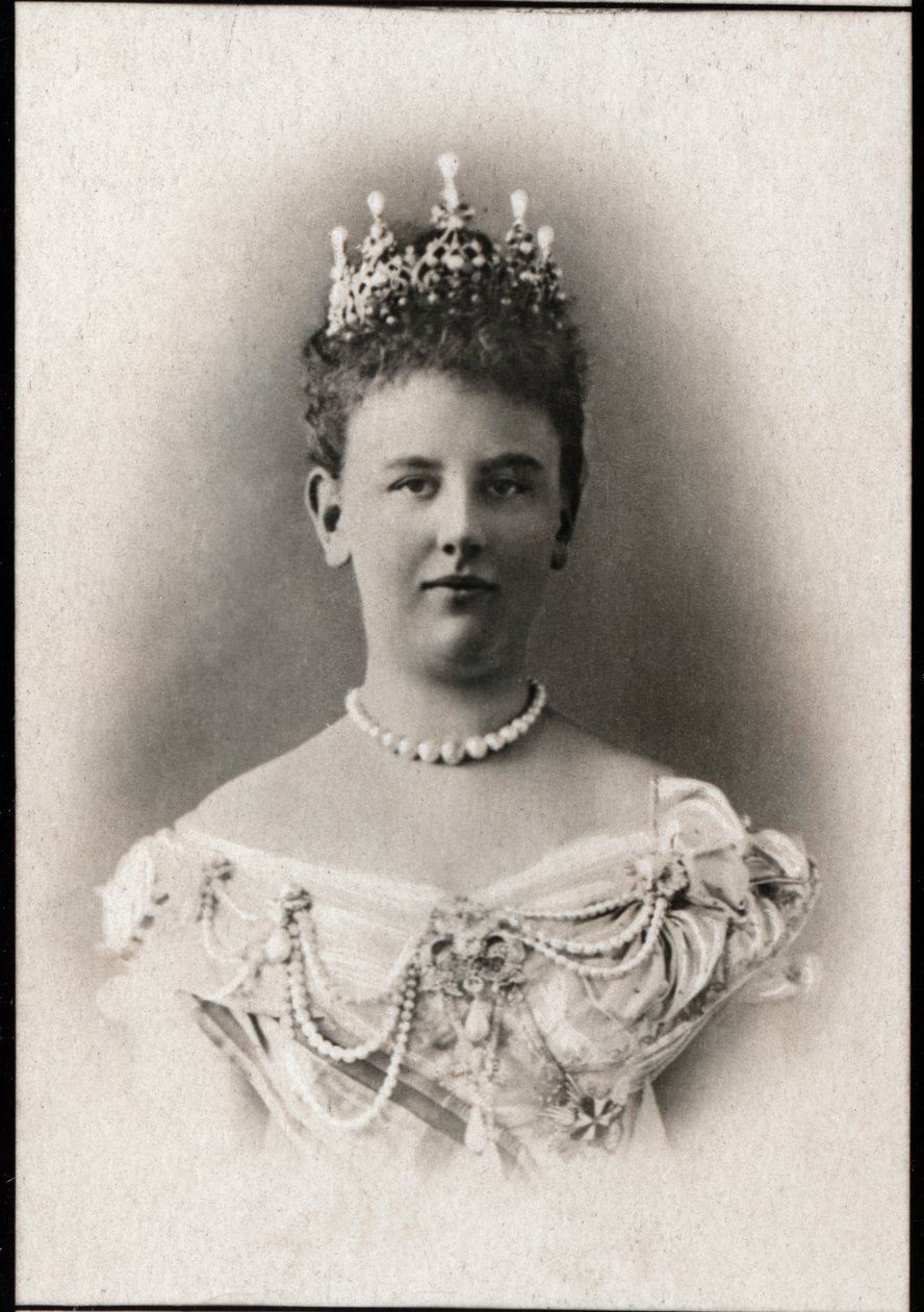 Portræt af Wilhelmina af Holland (1880-1962), dronning af Holland. af French Photographer