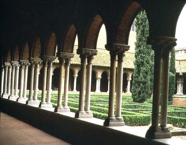 Klosterhaven, set fra et af gallerierne, 1265-98 af French School