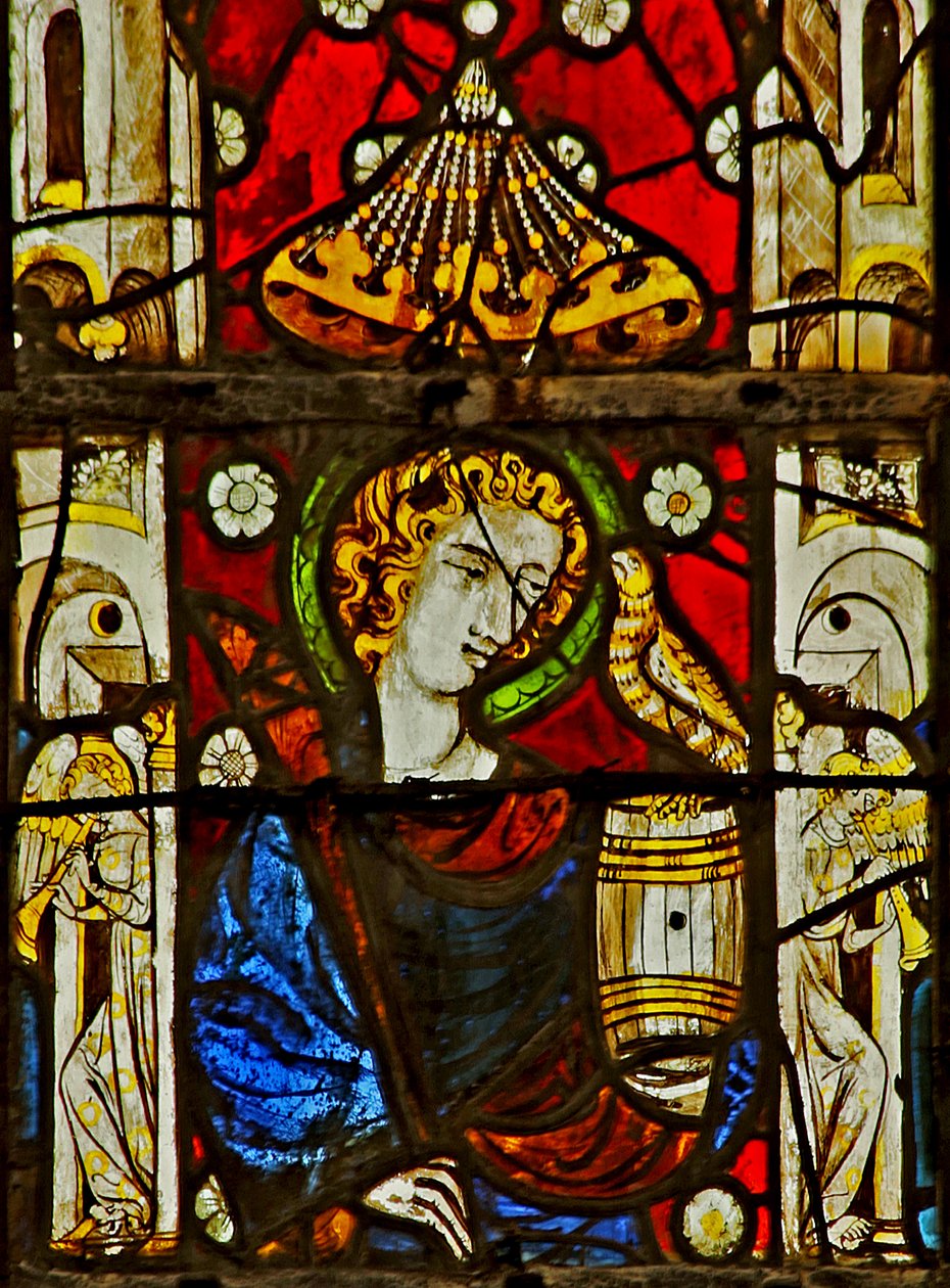 Vindue, der forestiller Saint (sandsynligvis Johannes) og musikalske Engle i sideskakterne af French School