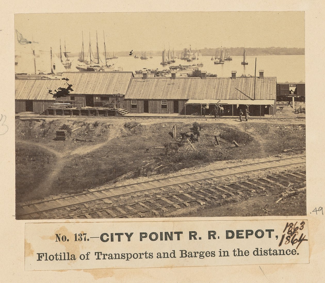 City Point Railroad Depot af A.J. Russell
