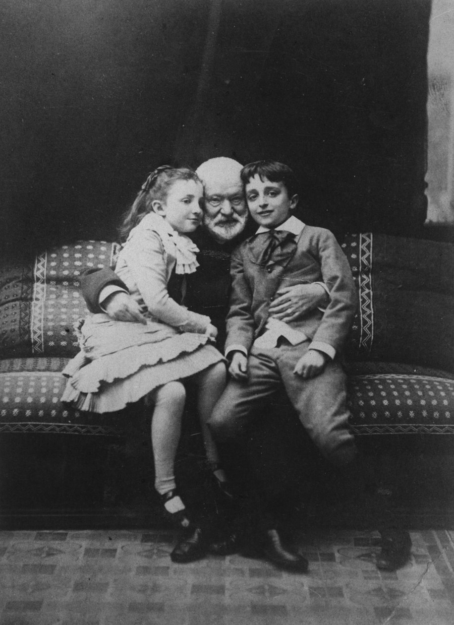 Victor Hugo (1802-85) og hans børnebørn Georges og Jeanne, 1881 af A. Melandri