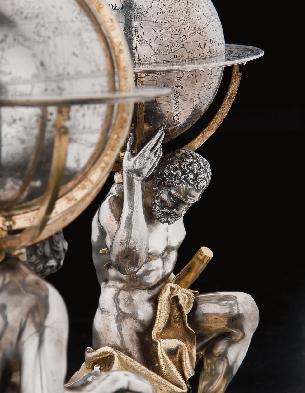 To enestående jord- og himmelkloder, støttet af Hercules og Atlas, Augsburg af Abraham Drentwett