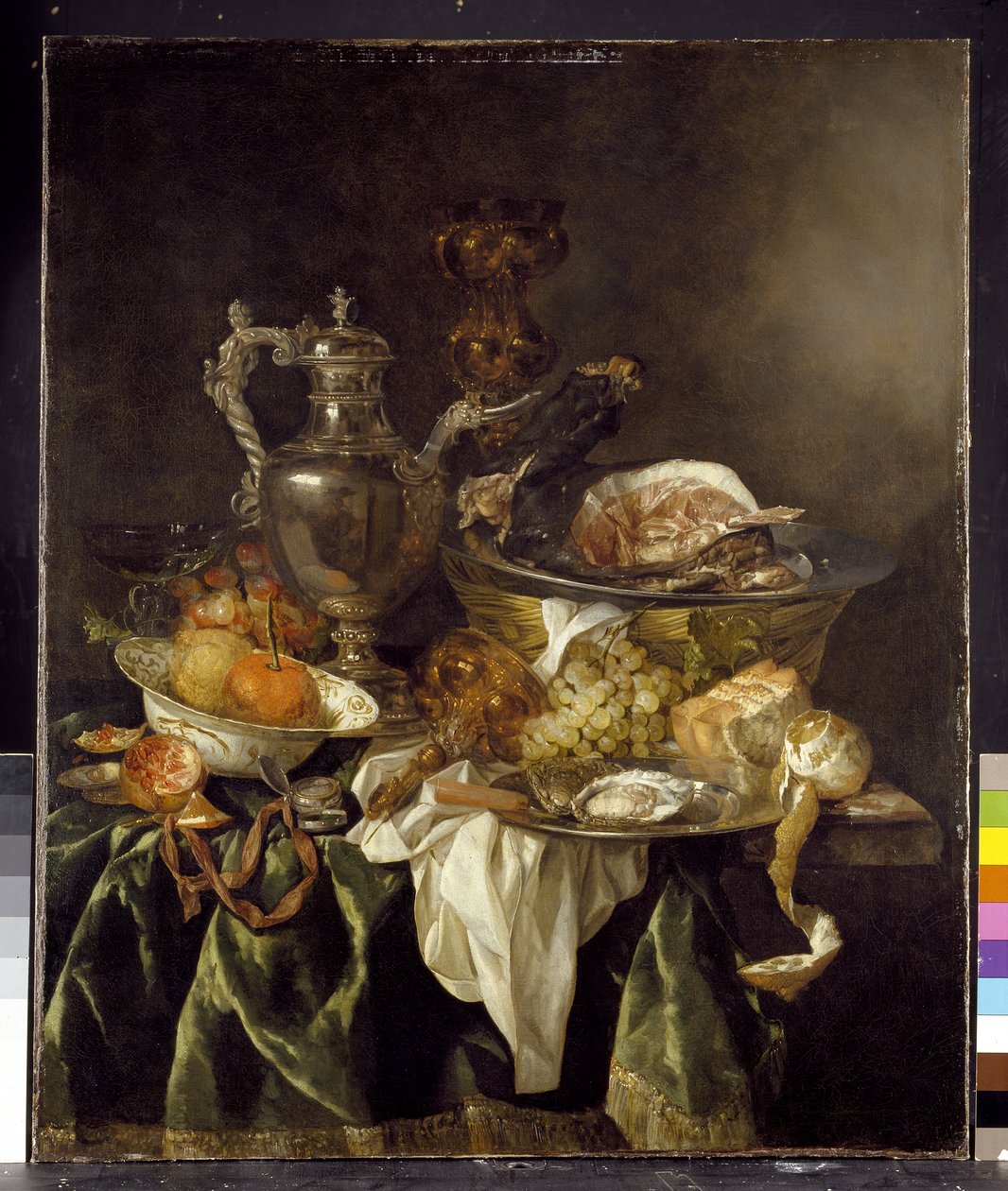 Stilleben med en sølvvinkrukke med et reflekteret portræt af kunstneren af Abraham Hendricksz van Beyeren