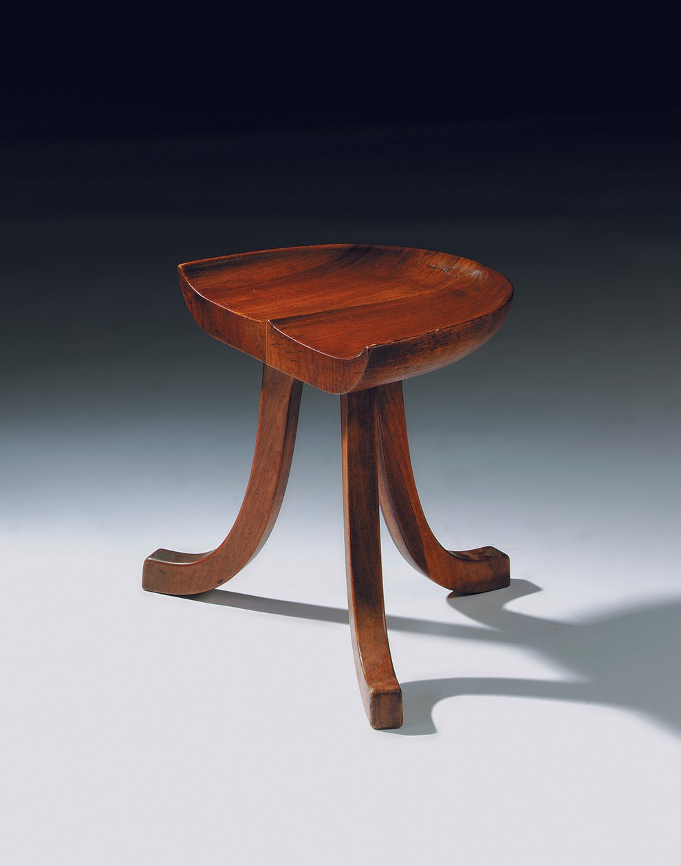 Three-legged stool, c.1903 (cherrywood) dani af Adolf Loos