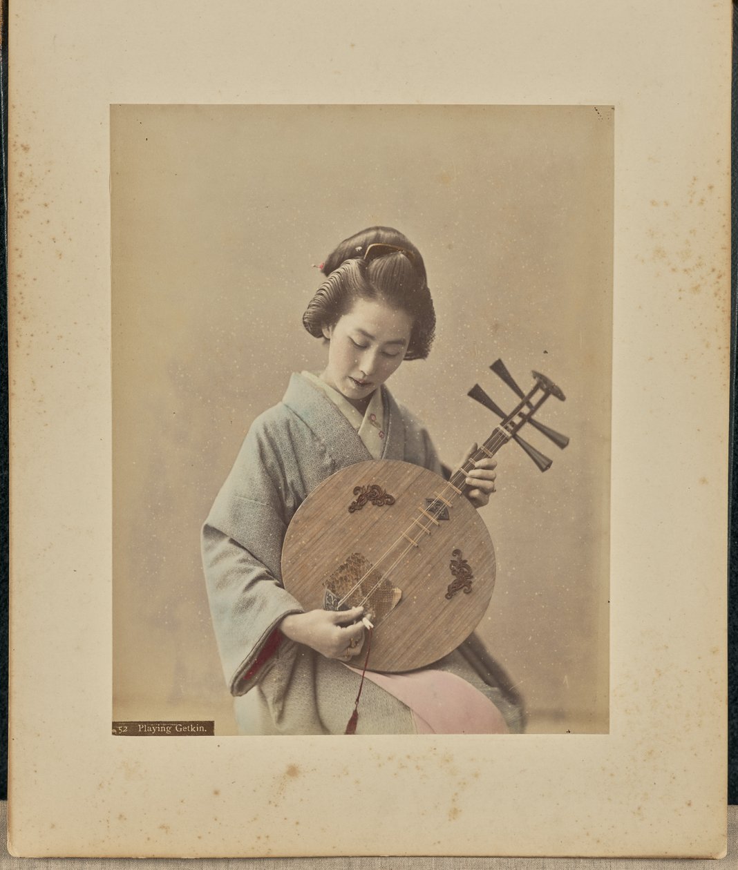 Spiller Getkin [sic] af Adolfo Farsari