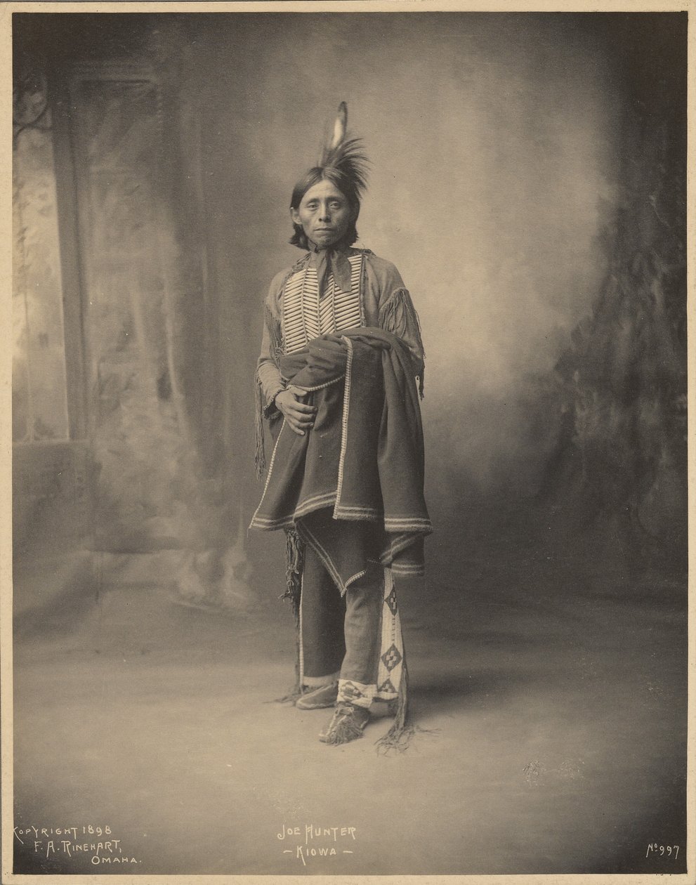 Joe Hunter, Kiowa af Adolph F. Muhr
