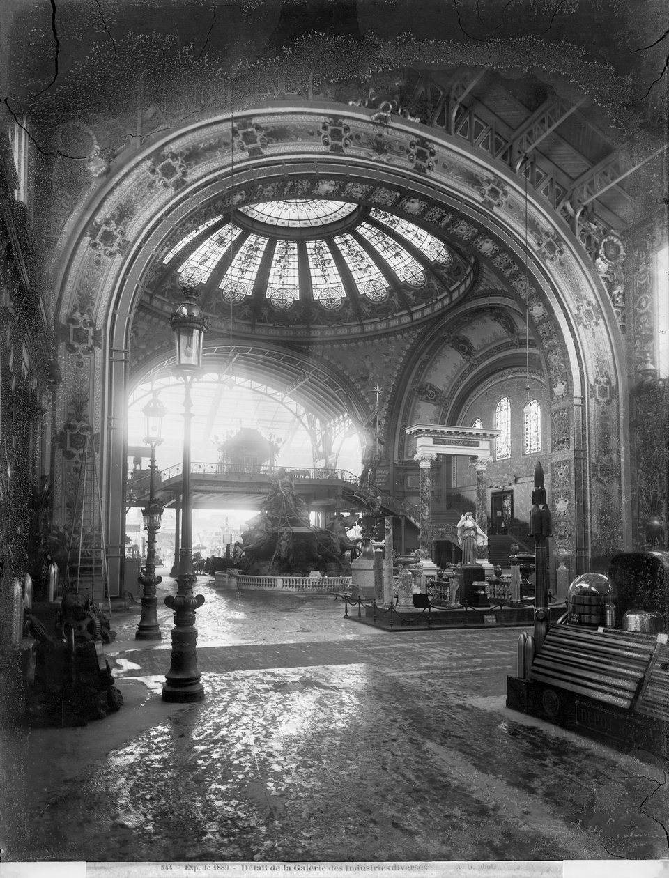 Detalje af Gallery of the Various Industries, Universal Exhibition, Paris, 1889 se også 217902 bw foto af Adolphe Giraudon
