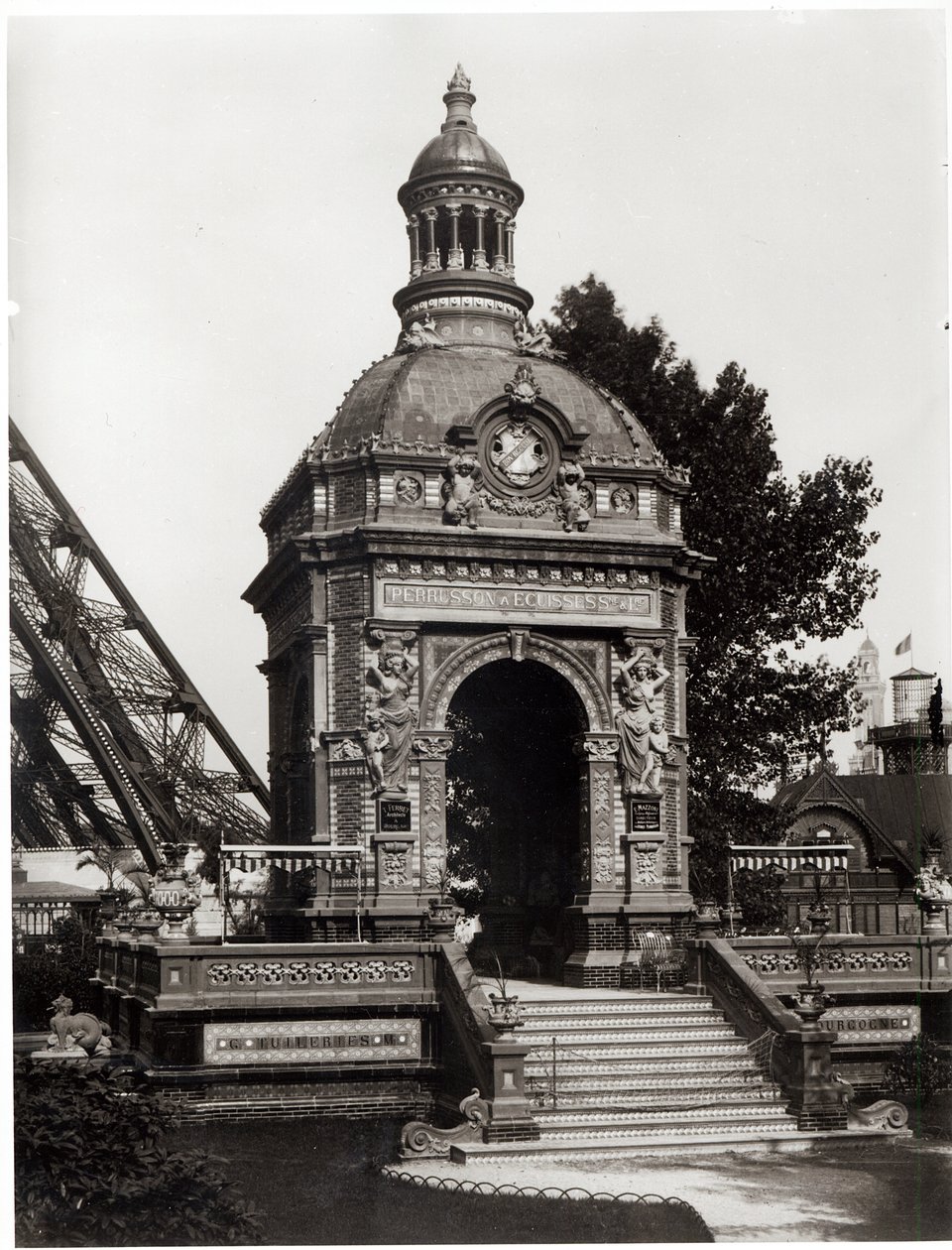 Pavillonen Perrusson på verdensudstillingen i 1889 i Paris af Adolphe Giraudon