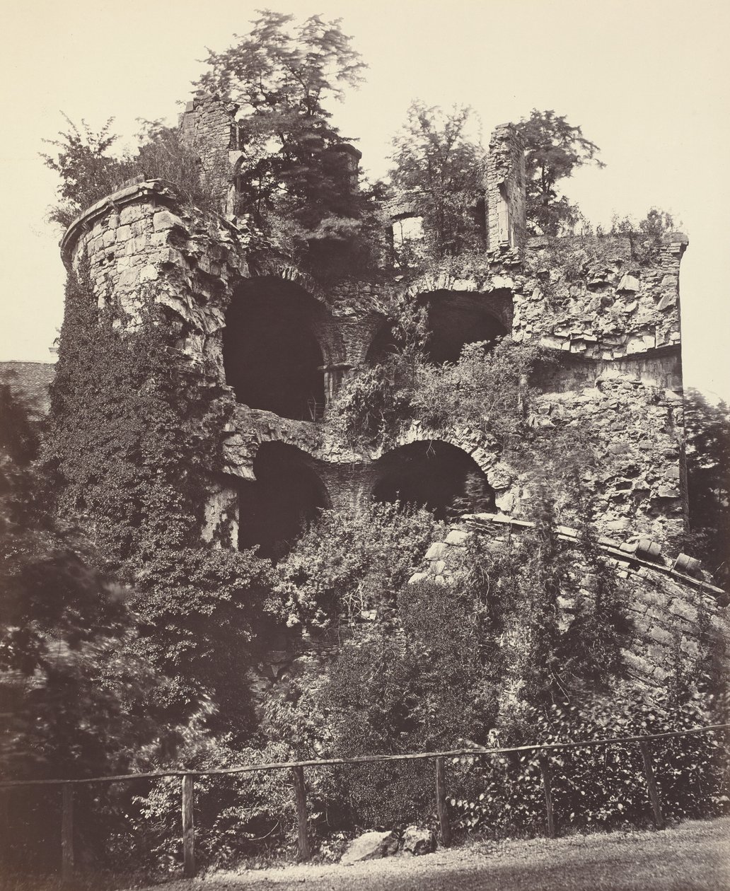 Det eksploderede tårn, Heidelberg Slot, ca. 1865. af Adolphe Braun